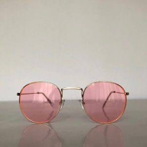 Black and Yellow Retro Triangle Cat Eye Sunglasses